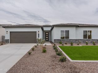 935 N 97th Way, Mesa, AZ 85207
