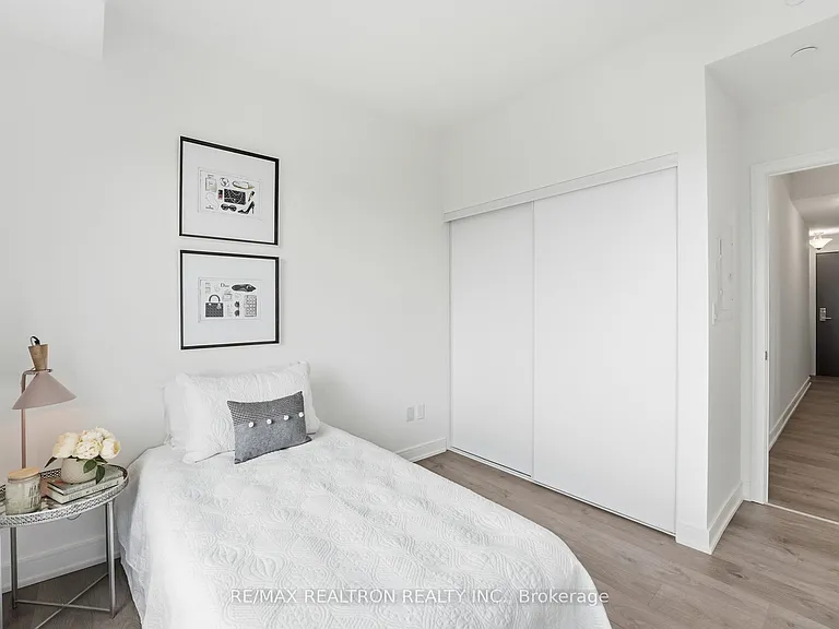 705 Davis Dr #1303 — Photo 11