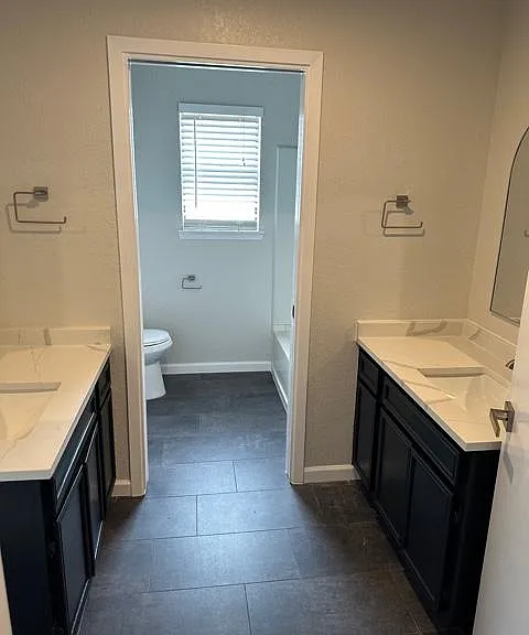 4520 Speedway #A — Photo 15
