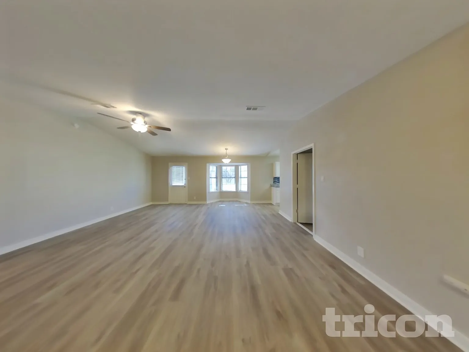 921 Loganwood Drive Royse City TX — Photo 2