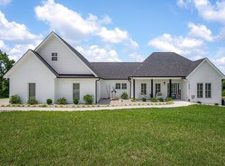 4068 Charlton Sq, Cookeville, TN 38501