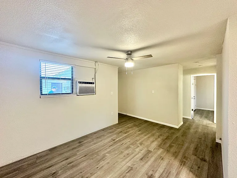 Newly Remodeled! Viewable November 8th! — Photo 4