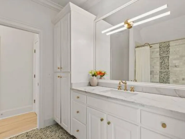 5390 Harrowood Ln — Photo 12