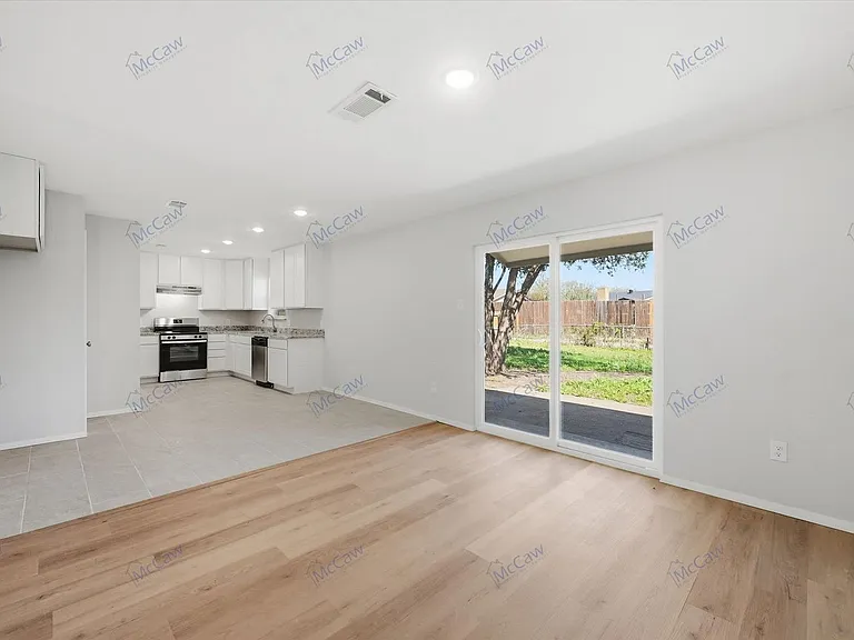 3833 Finley Rd — Photo 7
