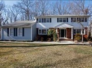 214 Spring Ridge Dr, Berkeley Heights, NJ 07922