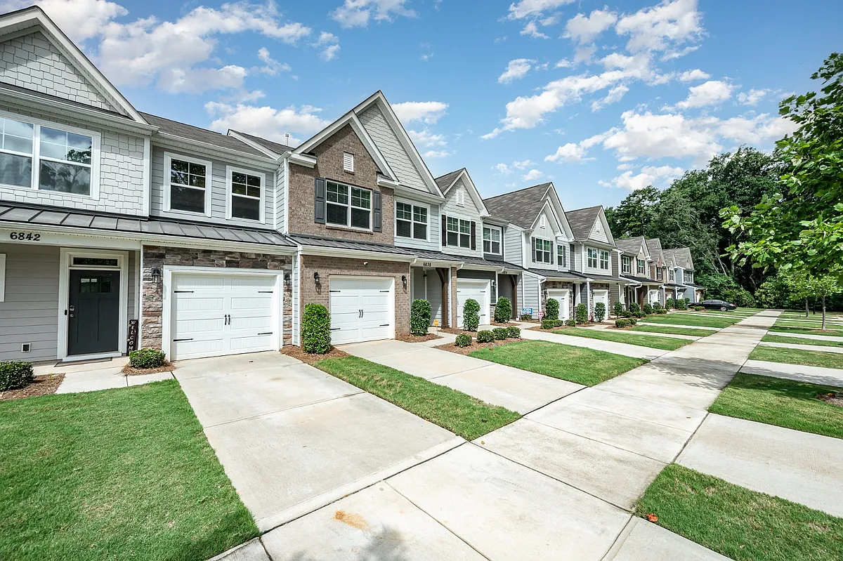 Unit Photo - 6838 Harris Bay Rd