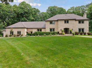 4691 Baycliffe Dr, Excelsior, MN 55331