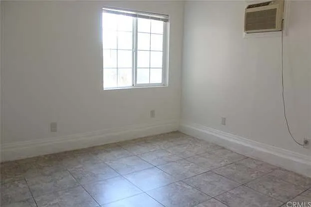 1314 E Laurelwood Dr — Photo 65