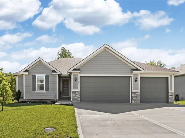 11723 N Windsor Ave, Kansas City, MO 64157