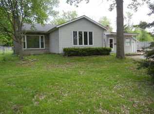 2250 S Lost Bridge Rd, Decatur, IL 62521