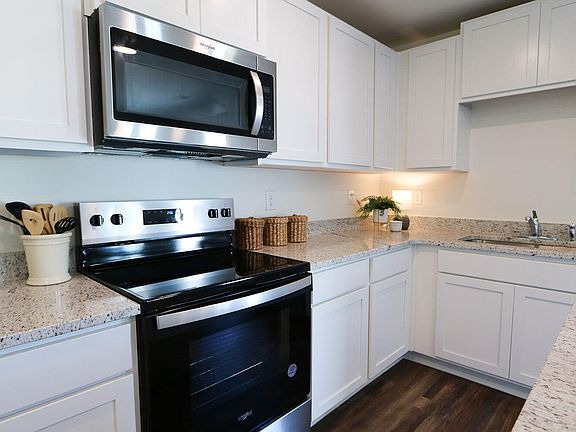 6th image of this home