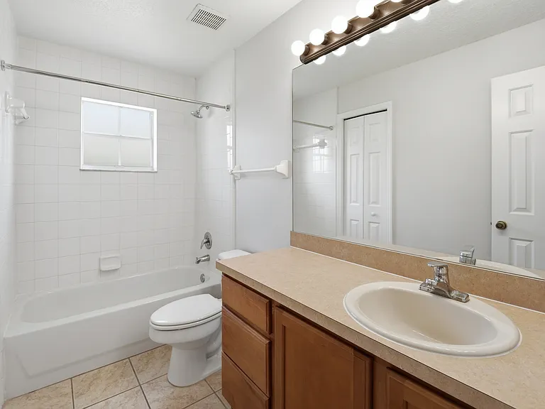 2368 Sweetwater Blvd — Photo 22