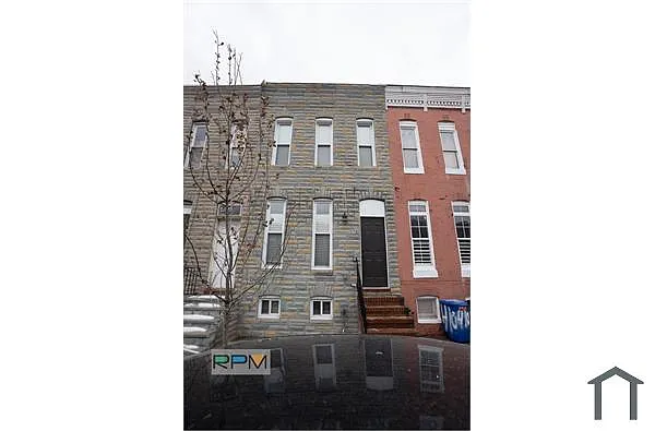 Building Photo - 412 S Smallwood St
