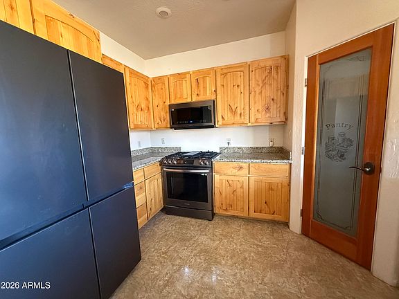 4th image of 3402 W DORSET Lane