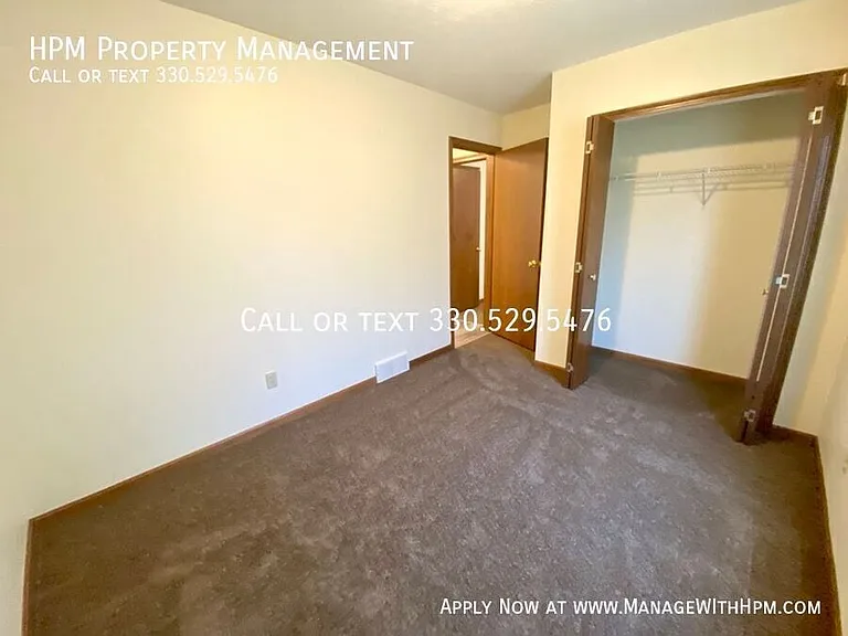 2509 Zircon St NE — Photo 10