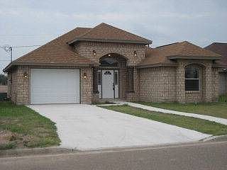 1st image of 2108 E Nixon Ave