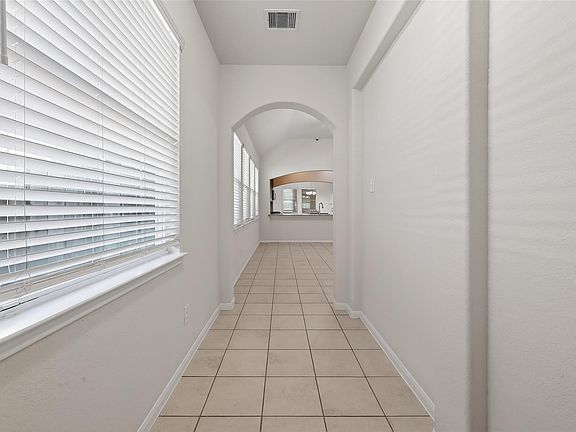 5th image of 7631 Granite Terrace Ln