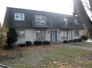 11119 1st St APT 3, Mokena, IL 60448