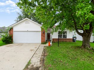 1543 Sanner Dr, Greenwood, IN 46143