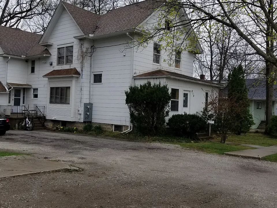 810 Monroe St #2