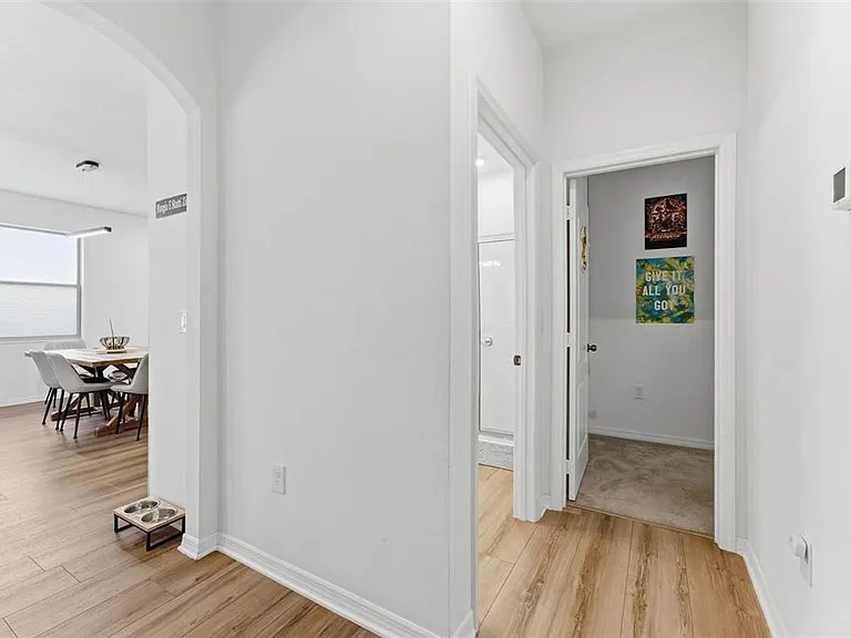 1840 Napoli Dr — Photo 37