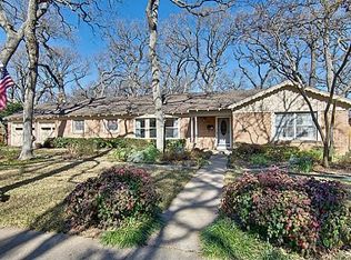 2617 Yorkshire St, Irving, TX 75061