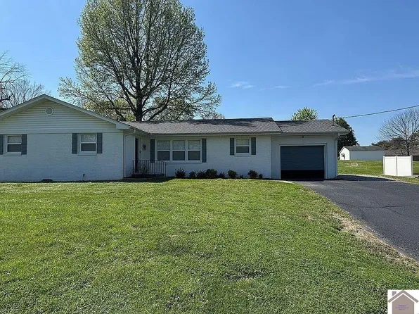 3915 Cleary Dr, Paducah, KY 42001