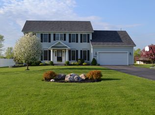 10960 Howe Rd, Clarence, NY 14031