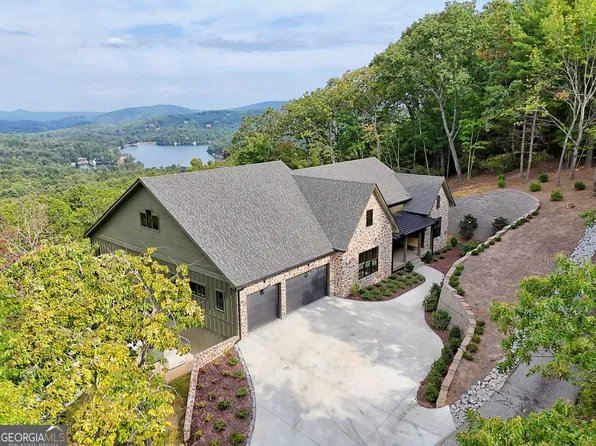 1095 Rabun Bluffs Dr, Lakemont, GA 30552
