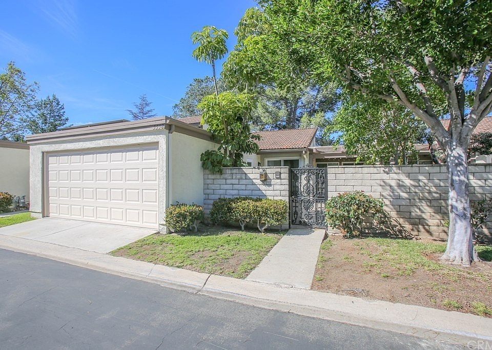 1st image of 5558 E Vista Del Dia