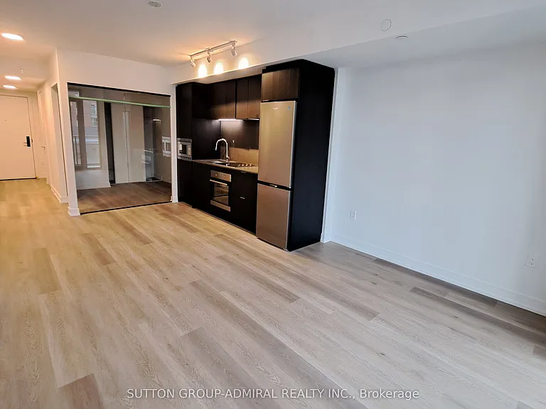 1 Jarvis St #506 — Photo 3