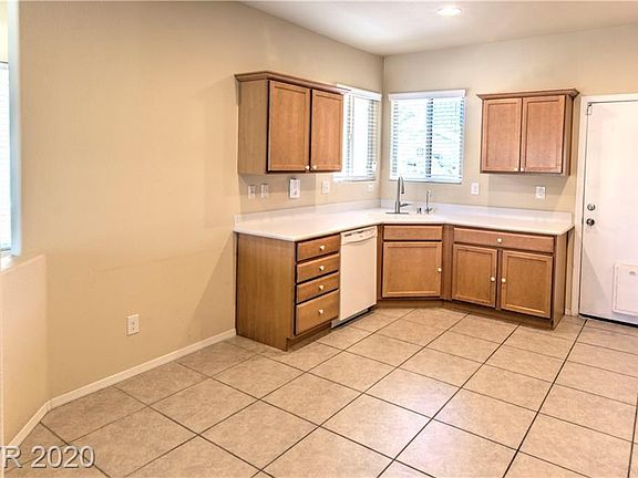 5th image of 3337 Hackney Horse Ct