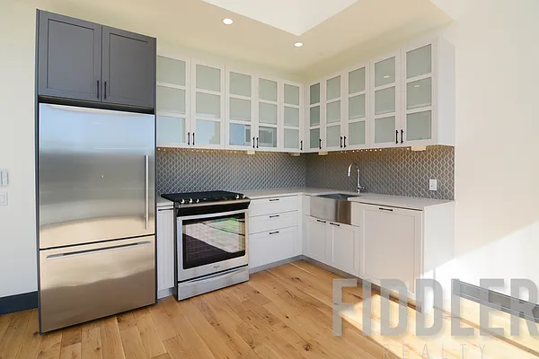 Rented by The KCI Group | media 26