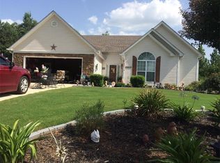 718 Moonlite Trce, Winder, GA 30680