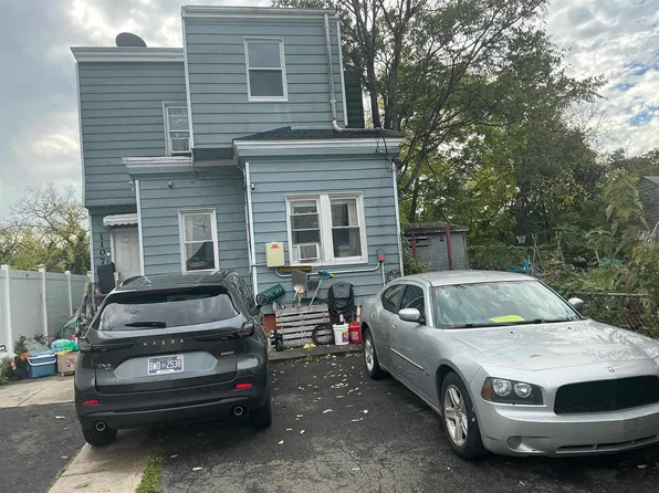 1107 51st St, North Bergen, NJ 07047