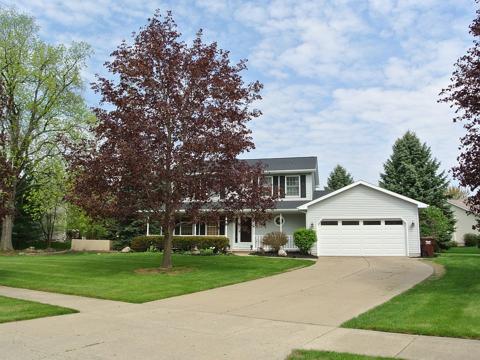 1st image of 1240 Castlewood Cir