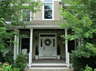 9155 N Pointe Woods Dr, Charlevoix, MI 49720