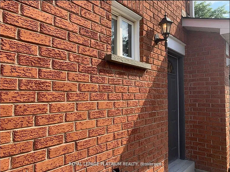 1540 Manorbrook Ct #3BR LOWER LEVEL — Photo 19