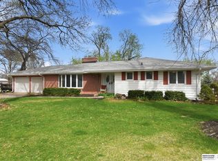 2117 S 113th St, Omaha, NE 68144