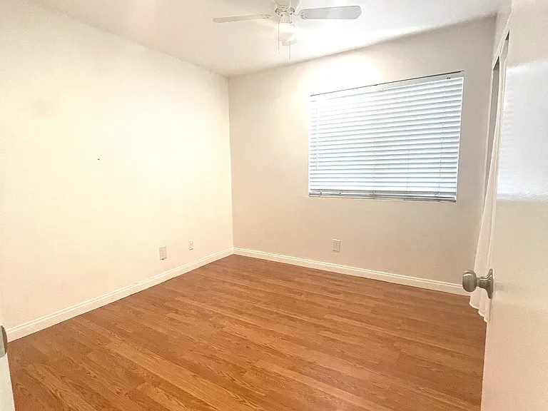 26922 Flo Ln #429 — Photo 14
