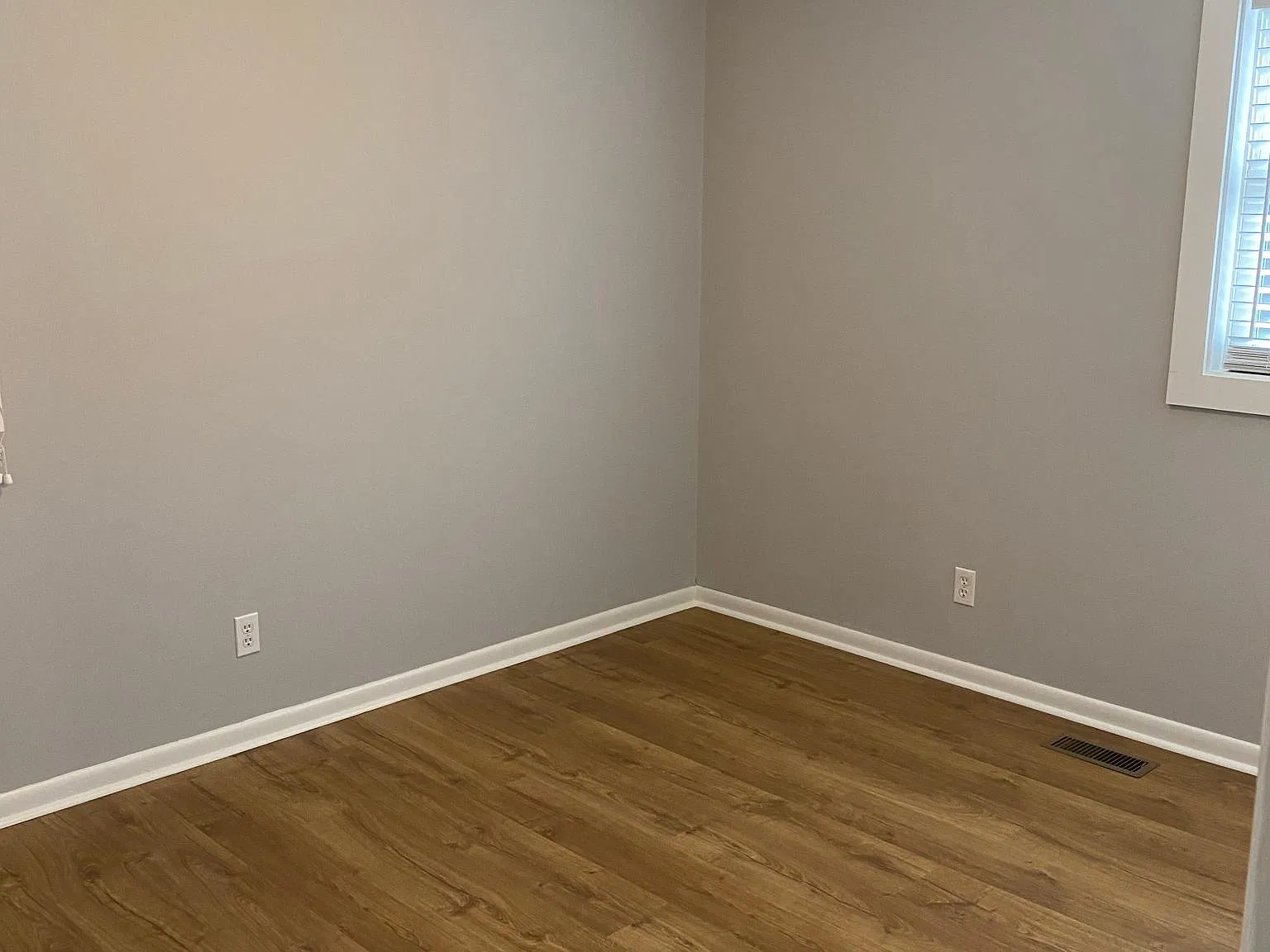 252 Livingston St — Photo 2