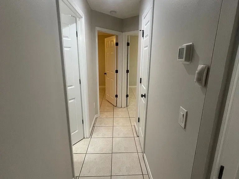 402 Peregrine Ct — Photo 13