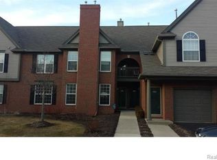 28369 Carlton Way Dr #1, Novi, MI 48377