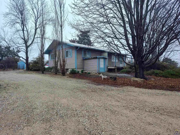 14790 U Rd, Mayetta, KS 66509