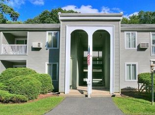 64 Nashville Rd UNIT B, Bethel, CT 06801