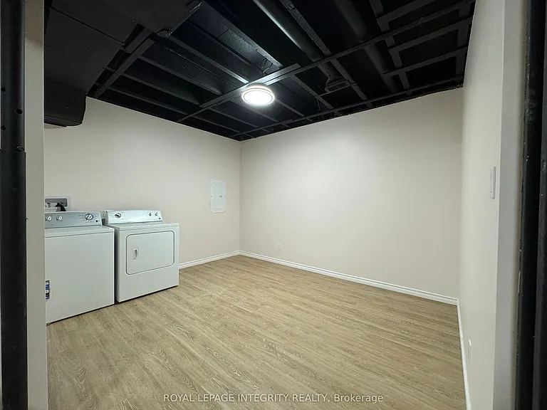804 Hot Springs Way — Photo 8