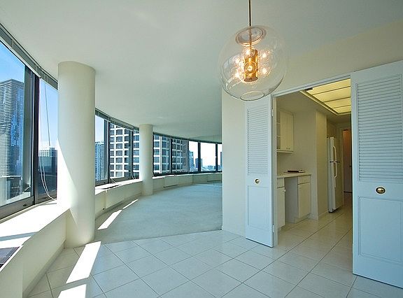 3rd image of 155 N Harbor Dr APT 3613