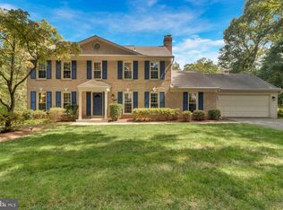 5 Jasmine Ct, Rockville, MD 20853