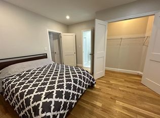164 5th St #1, Cambridge, MA 02141