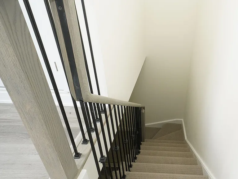 1695 Dersan St #302 — Photo 32